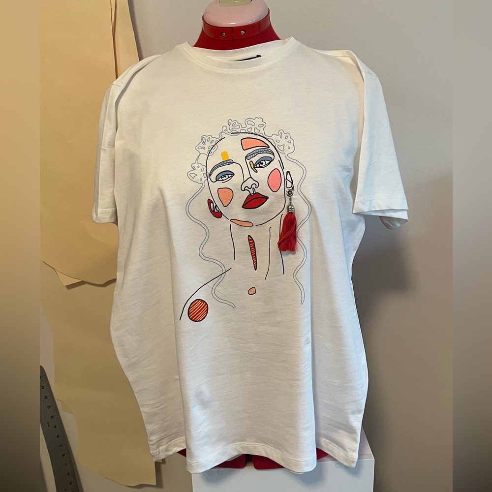T-shirt
